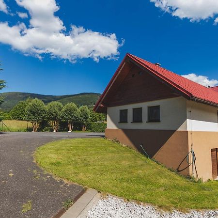 Apartman Kinskych Rožnov pod Radhoštěm Exterior foto
